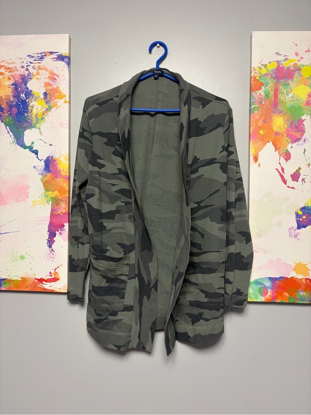 Splendid Green Camouflage Open-Front Cardigan